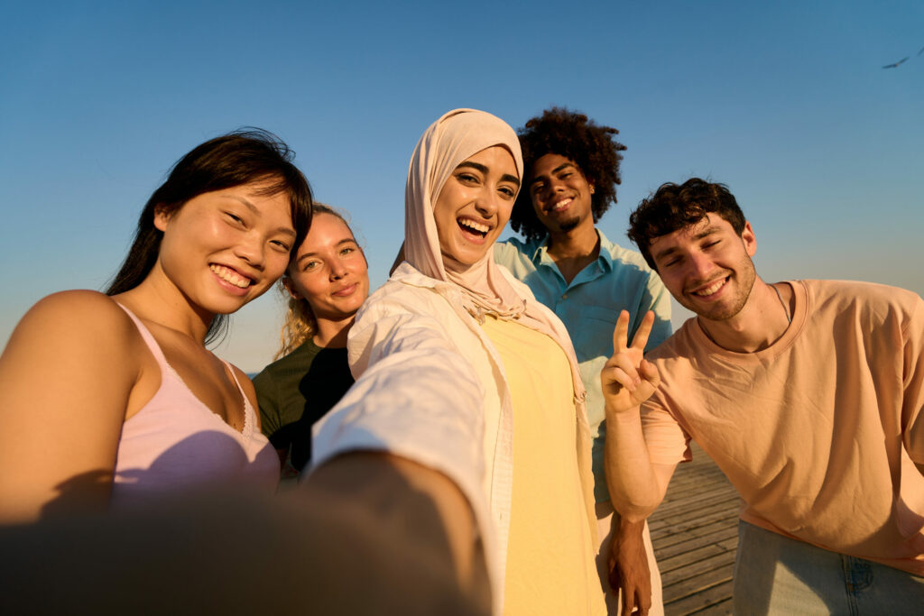 Weaving Diversity: Tolerance and Respect as the Foundations of Intercultural Inclusion